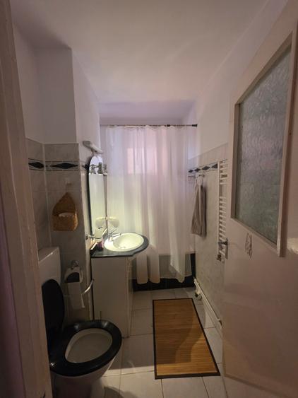 Inchiriez apartament 2 camere
