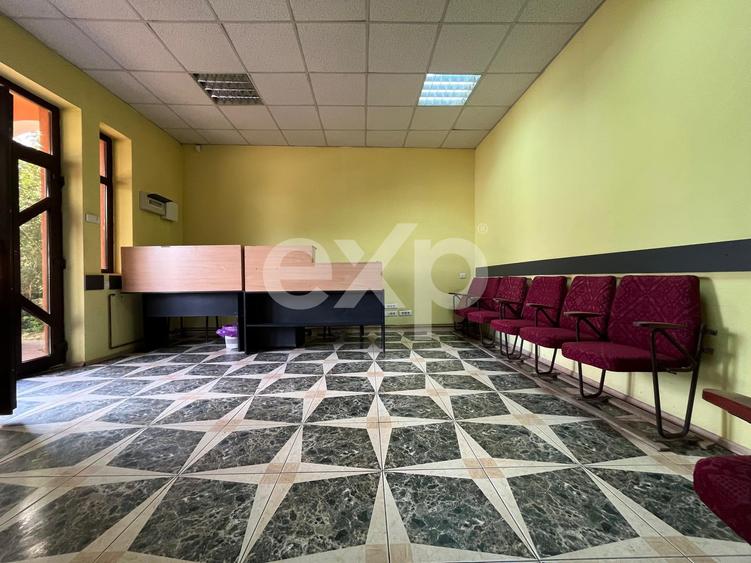 Casă în centrul comunei Corbii Mari | Ideală pentru birouri, cabinet sau locuit