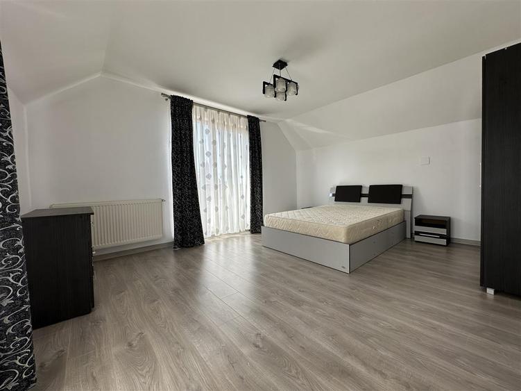 Casă de închiriat I 5 camere I 2 băi I curte I zona UMF USMV