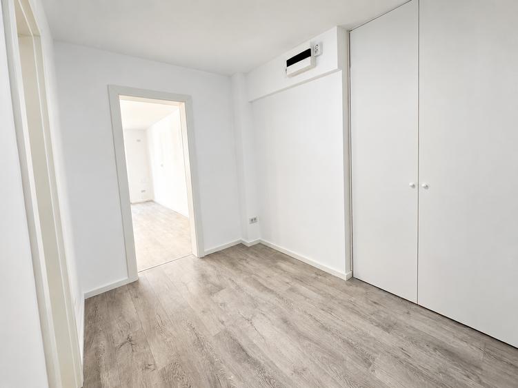 Apartament 3 Camere Renovat | 4 min Metrou Dristor | Anvelopat | 1984