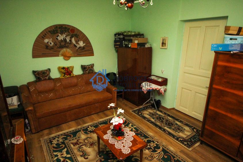 ZONA CENTRALA-CASA 3 CAMERE,SUPRAFATA UTILA 125MP, TEREN 235 MP.