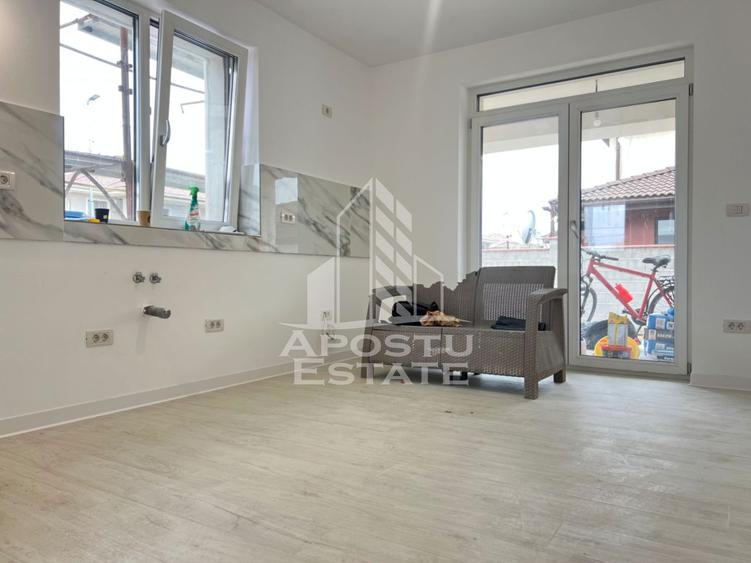 Duplex cu 4 camere, P+M, de vanzare, In Dumbravita