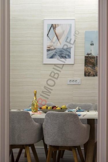 Titanic White, apartament lux, vedere frontala la mare