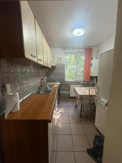 Apartament 2 camere, 49 mp – zona Gara (Str. Bârsei) +loc de parcare