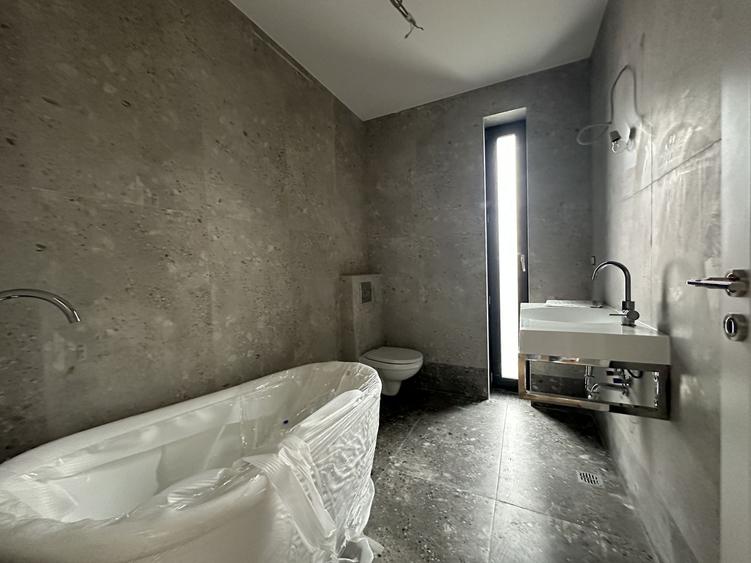 Apartament duplex , parcare .