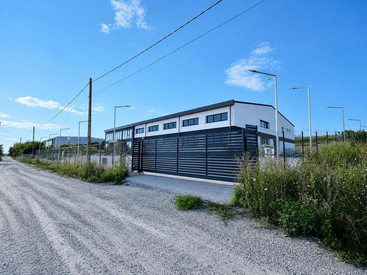 Teren pentru Hală 1000 mp zona Metro lângă Zeelandia, 20,30 m deschidere, Aproape E85, Ideal Investiție Industrială