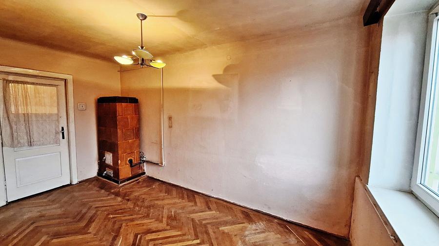 Apartament 2 camere in vila la poalele Tampei, 105000 euro