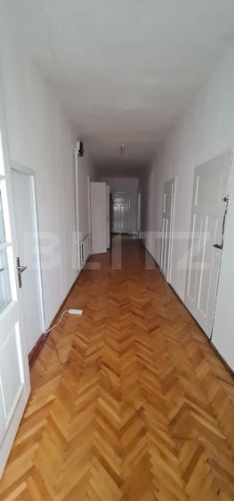 Casă de vânzare, 170 mp, zona Reghin