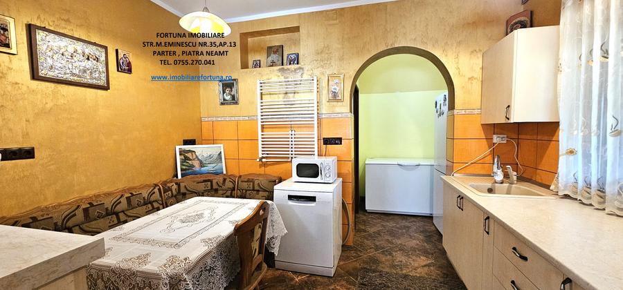 Casa cu livada, piscina si teren de 1600 mp, Piatra Neamt-zona Ciritei