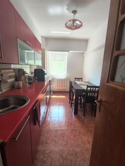 VICTORIA 2 CAMERE, LIBER,MOBILAT 53 MP PRET 125000 EURO