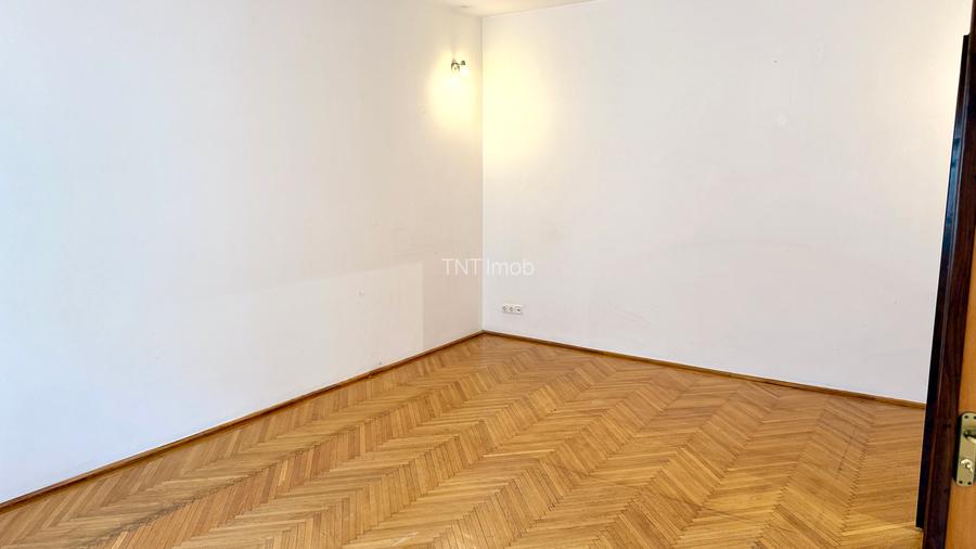 Apartament 4 camere Victoriei, centrala proprie, boxa, garaj, comision 0 ! - 7
