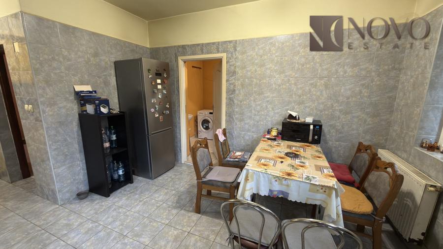 Casa Multifamiliala 8 camere 9 minute Metrou Aparatorii Patriei