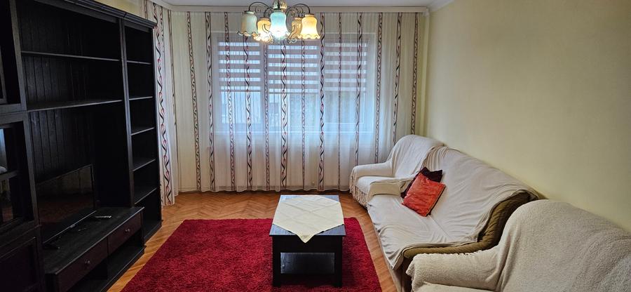 Inchiriez apartament cu 4 camere decomandat in Deva, zona Kogalniceanu et 3