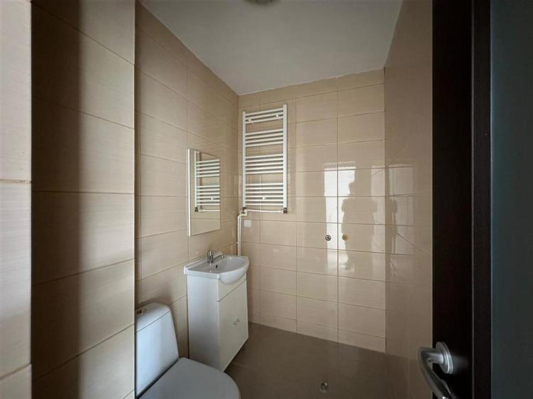 Cladire centrala Iasi, birouri/ medical, 325mp