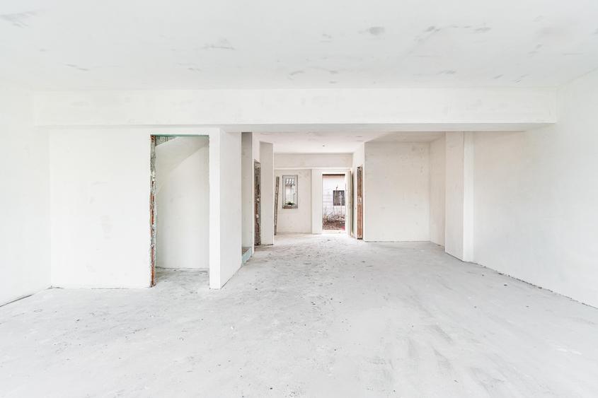 Casă contemporană lângă natură , spațiu generos și liniște aproape de Bucuresti