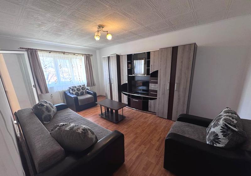 Apartament 2 camere decomandat, renovat complet, zona Tolstoi