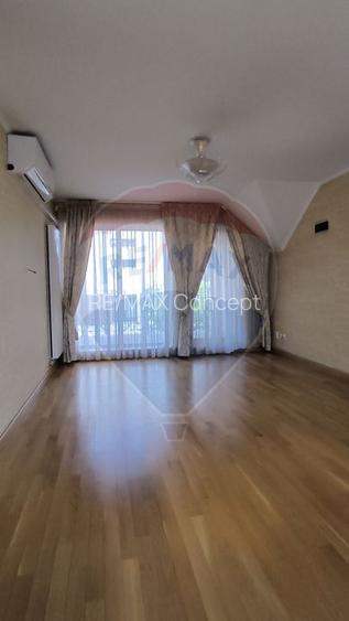 Casă de vanzare - 28