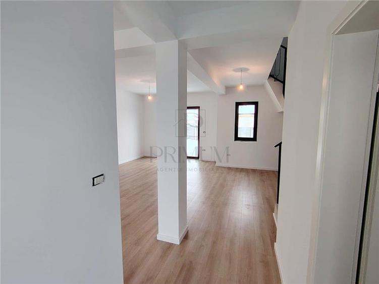 Duplex individual - toate utilitatile - zona excelenta - personalizare interioar