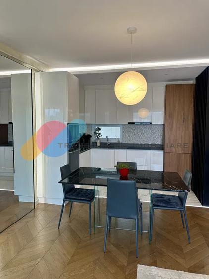 Apartament modern 2 camere + parcare subterana - Centru