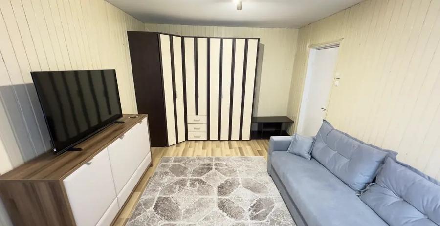 Garsoniera decomandata si mobilata modern, zona Astra