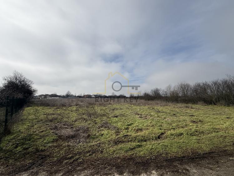 Oportunitate! Teren Sabareni intravilan 6200MP D:28,5M!