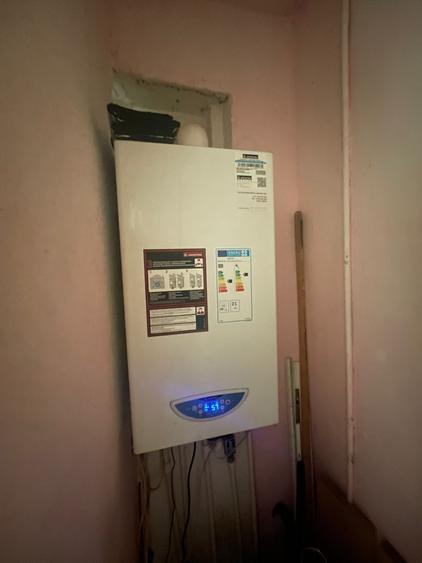 Apartament 2 camere-Podu Ros-liceul Dimitrie Cantemir
