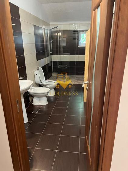 Apartament 3 camere la etajul 3 zona Caminelor Hasdeu