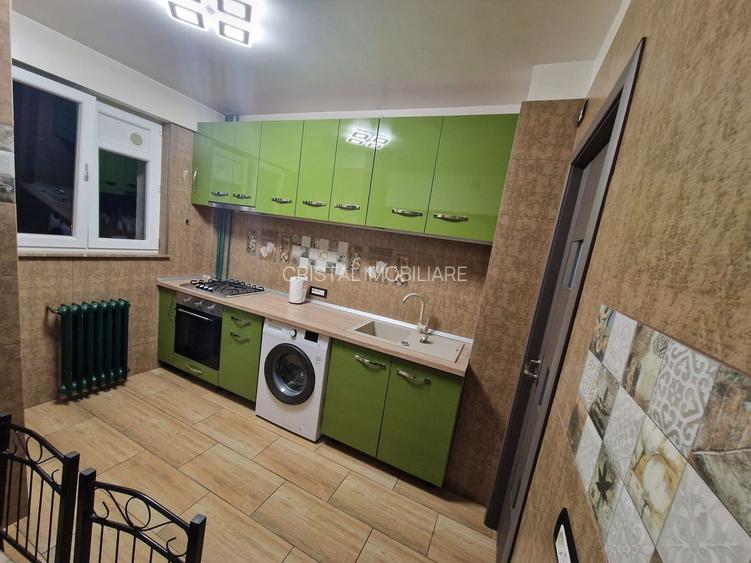 Închiriere Apartament cu 3 camere, mobilat complet, etaj 1, metrou Dristor - 2