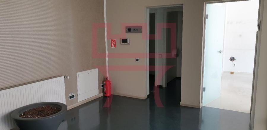 Spatiu 1200mp lift propriu functiuni mixte medical birouri invatamant