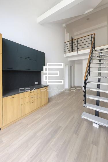 Apartament tip penthouse  partial mobilat , Intabulat,zona Cristian