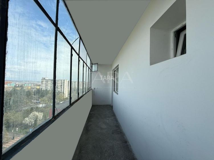 EXCLUSIVITATE. Zona Transylvania College, Iulius Mall. - 11