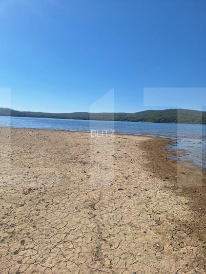 Teren de vânzare 1.600 mp cu deschidere la lac – zona Lacul Surduc - 12