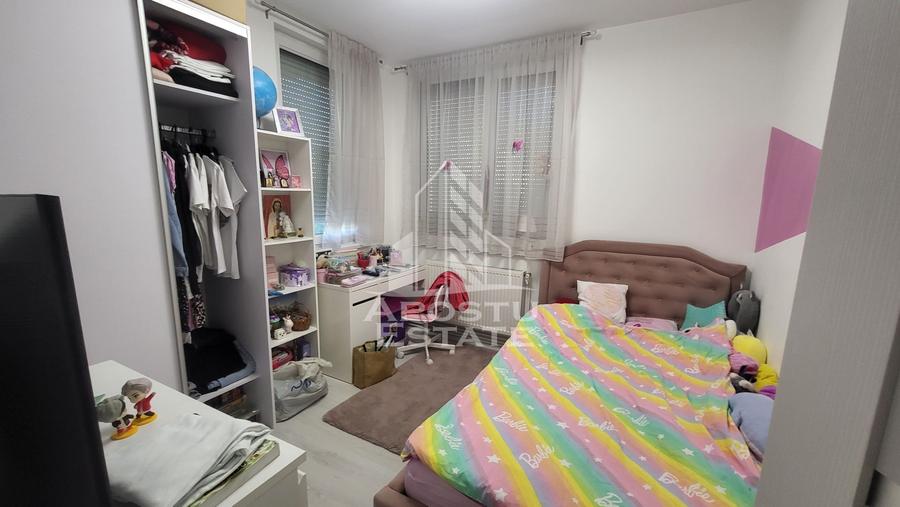 Apartament cu 3 camere,2 bai,renovat,complet mobilat utilat,Girocului
