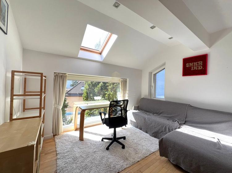 Vila de LUX, 4 camere , 140 mp, curte, garaj, terasa , Grigorescu
