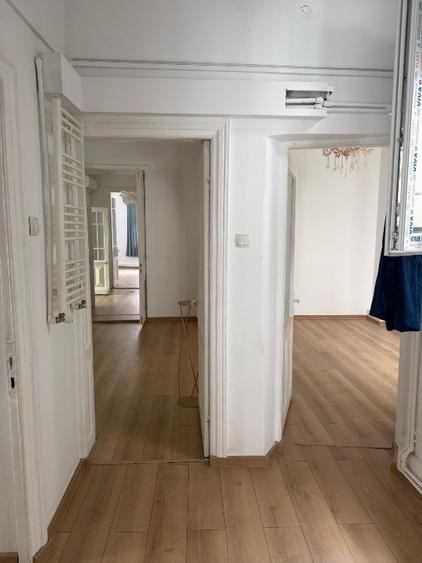 Zona Unirii, apartament parter vila, curat,luminos, linistit,curte