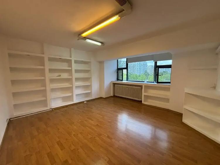 Apartament 2 camere 70 mp Rond Alba Iulia Pretabil Birouri Nemobilat