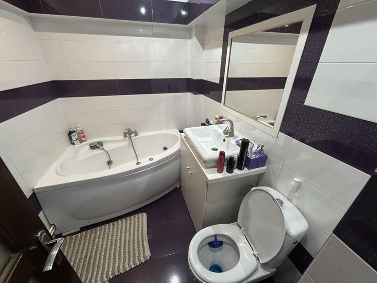 Apartament 3 camere zona Tomis II