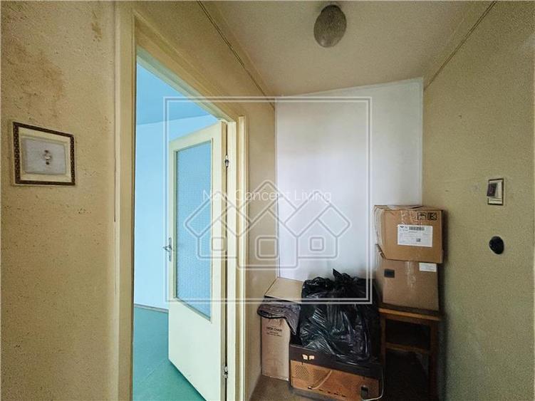 Apartament cu 2 camere, balcon si pivnita - etaj 7/10 - N. Iorga - 6