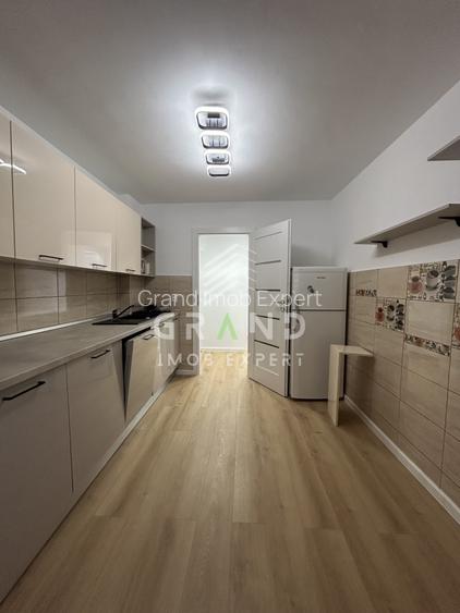 Apartament 3 camere de vanzare, 2 bai , Zorilor - 2