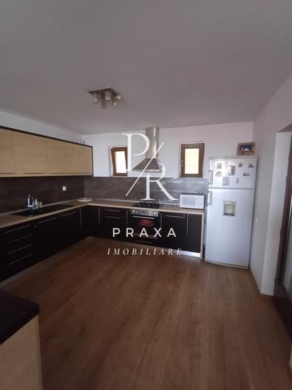 Casa individuala, 4 camere,165 mp, teren 350 mp,  garaj, zona Avram Iancu