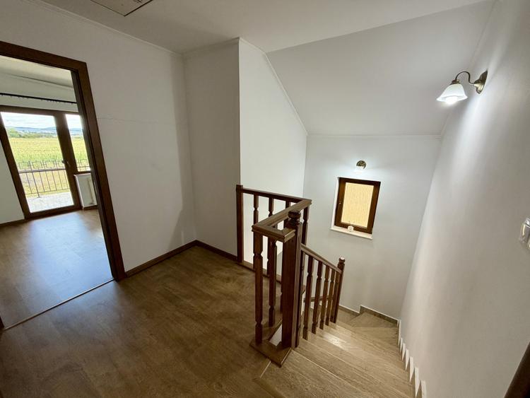 Casă de vânzare | 4 camere | Teren 500 mp | Garaj | Aiud