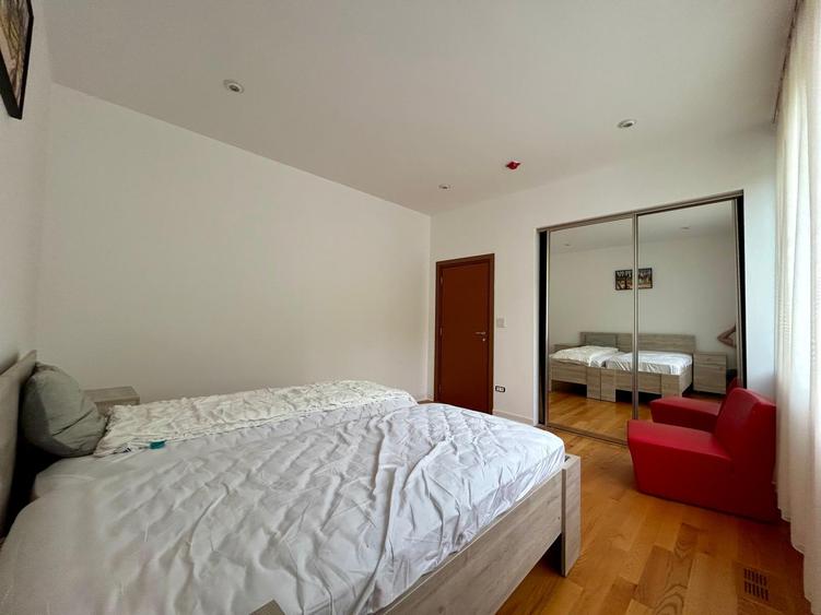 Duplex voluminos, perfect pentru un bussines sau o familie numeroasa