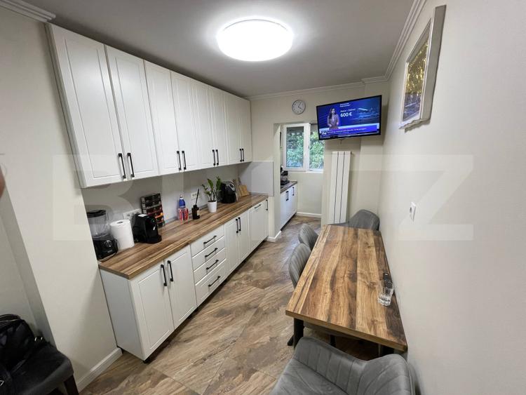 Apartament 4 camere, 70 mp, zona Decebal