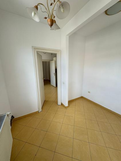 🏛️Oportunitate de investitie – Vila Ultracentrala strada Paris