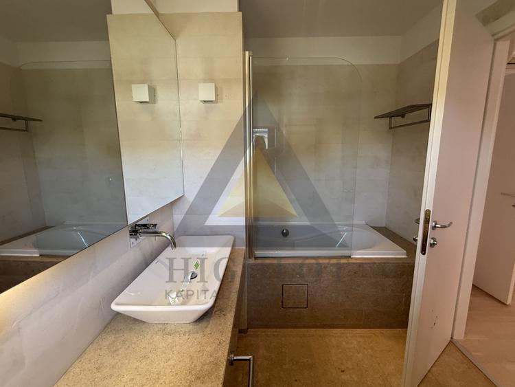 Oferta speciala in Oxford Gardens - vila cu 3 dormitoare