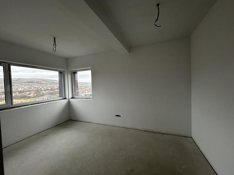 Casa Individuala in Chinteni 700mp teren zona str Crangului