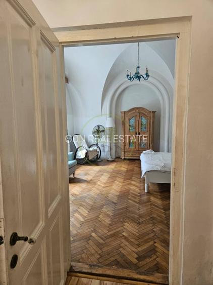 Apartament boem de închiriat în Centrul Istoric al Sibiului – Strada Faurului - 8