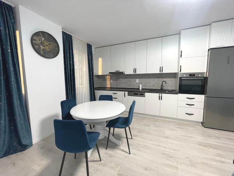 Apartament 2 camere de vânzare | 52mp | etaj 1 | 2 balcoane | zona Arex