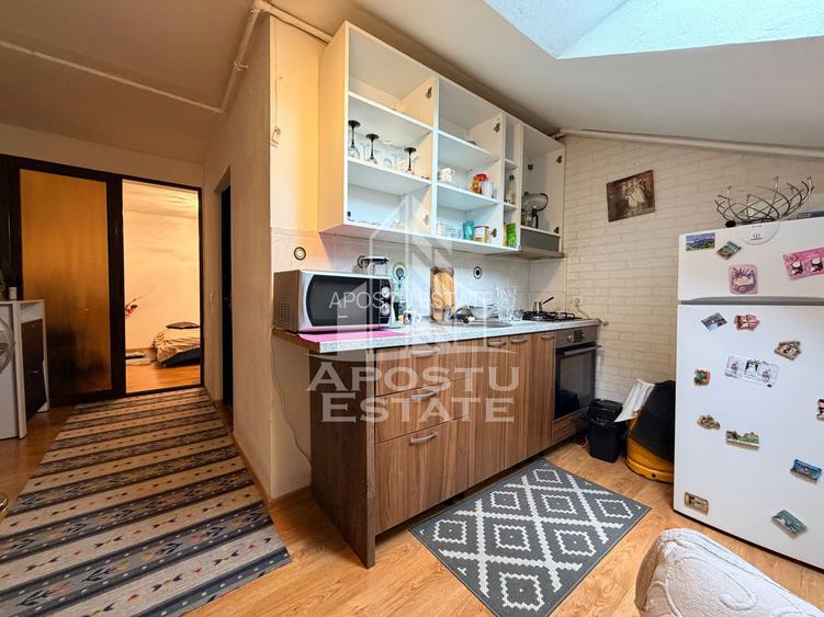 Apartament cu 2 camere, decomandat, la asfalt in Chisoda - 4