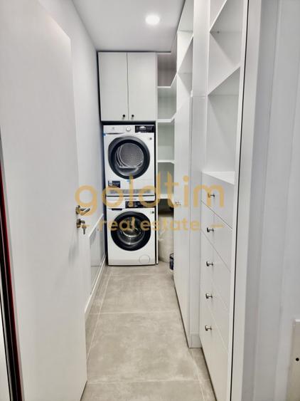 TOWNHOUSE/AVALON/6 CAMERE/PORSCHE PIPERA/PET FRIENDLY/2 PARCARI/ROND OMV